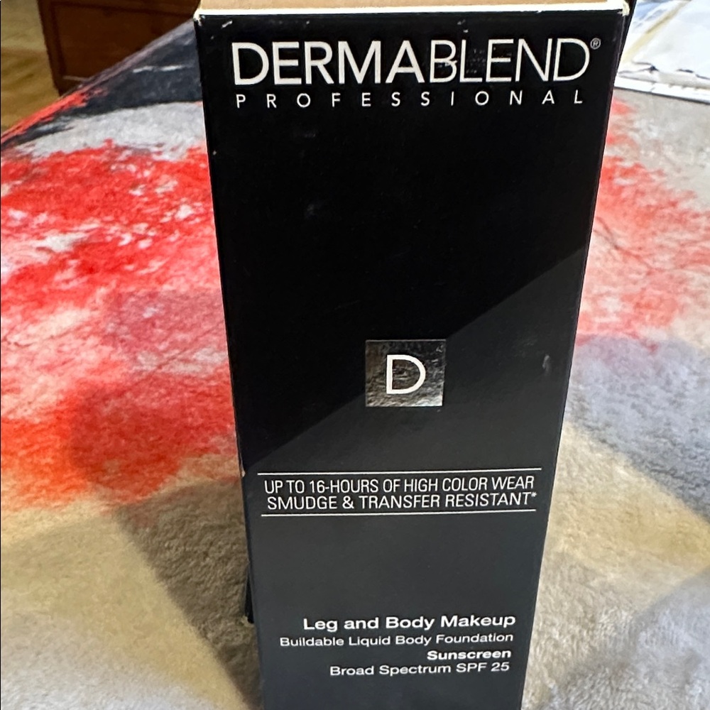 Dermablend Professional Leg and Body Makeup - Black Packaging